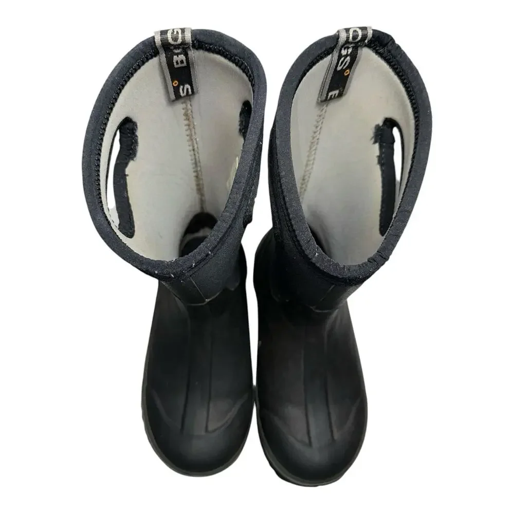 Bogs Kids Size 3 Black Waterproof Pull On Boots with Built In Handles